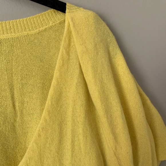Theory Yellow Short-Sleeve Sweater - Picture 5 of 8